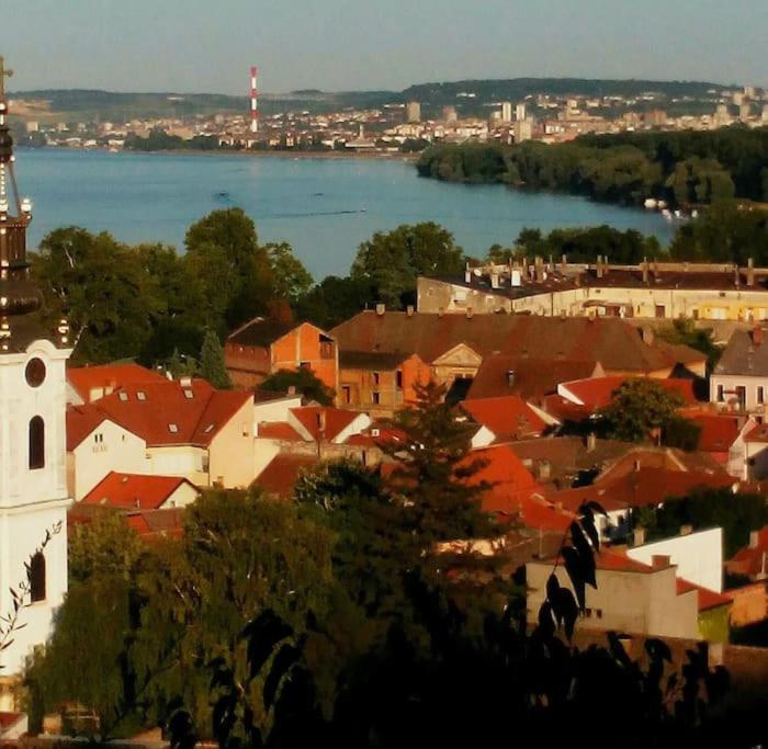 Ferienwohnung Gardos House Above Danube Belgrad Exterior foto